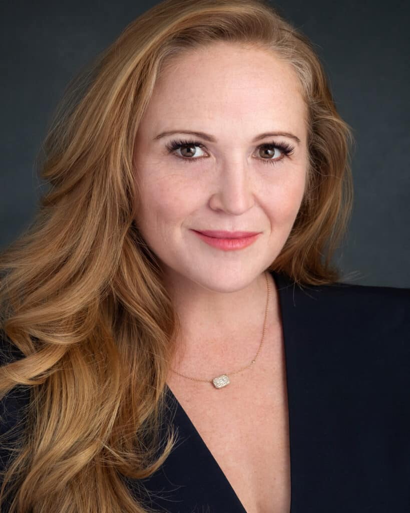 Professional headshot of Nicole Musicco captured by Art of Portraits